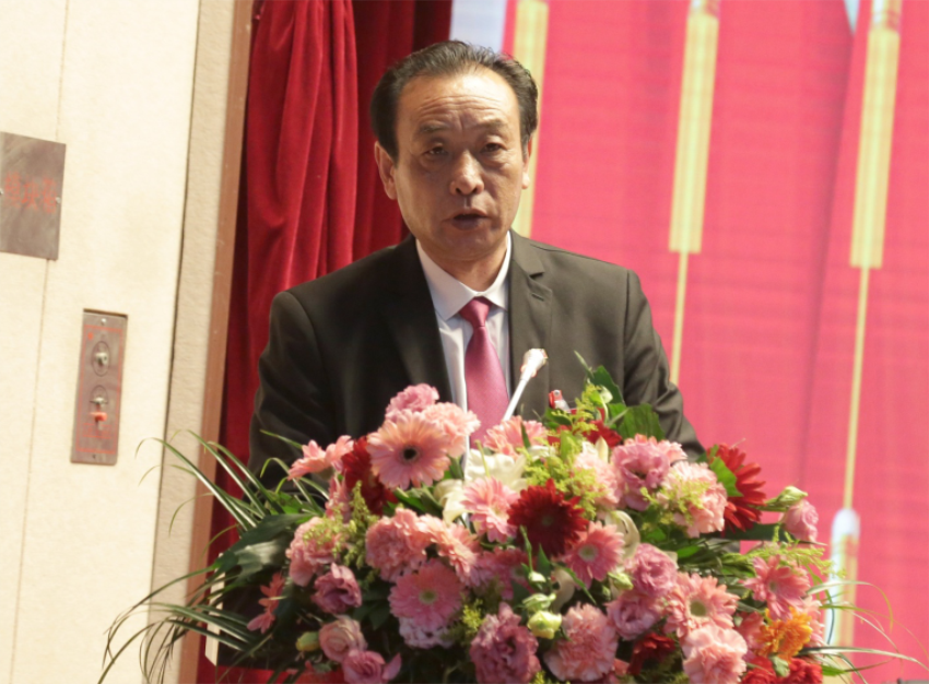 开云线上平台,开云（中国）第一届党委班子选举大会---宝润实业集团党委常委、纪委副书记郑军同志作纪委工作报告